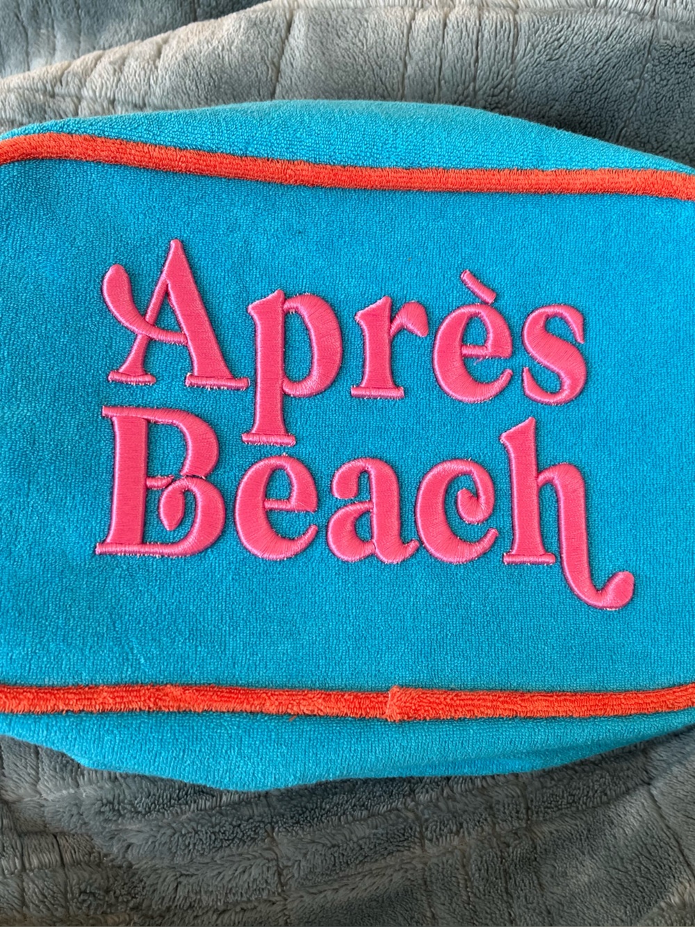 Apres Beach terry cloth Shiraleah Turquoise Travel Pouch with Gold Logo Tag